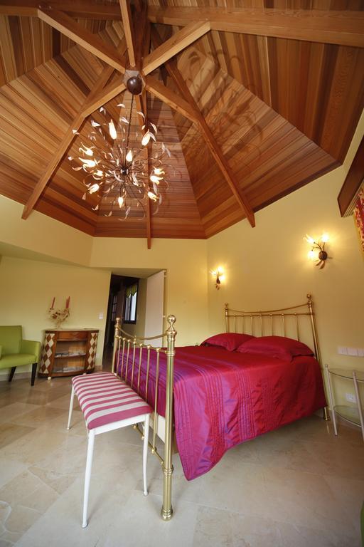 La Coulonniere Bed & Breakfast Wismes Exterior photo